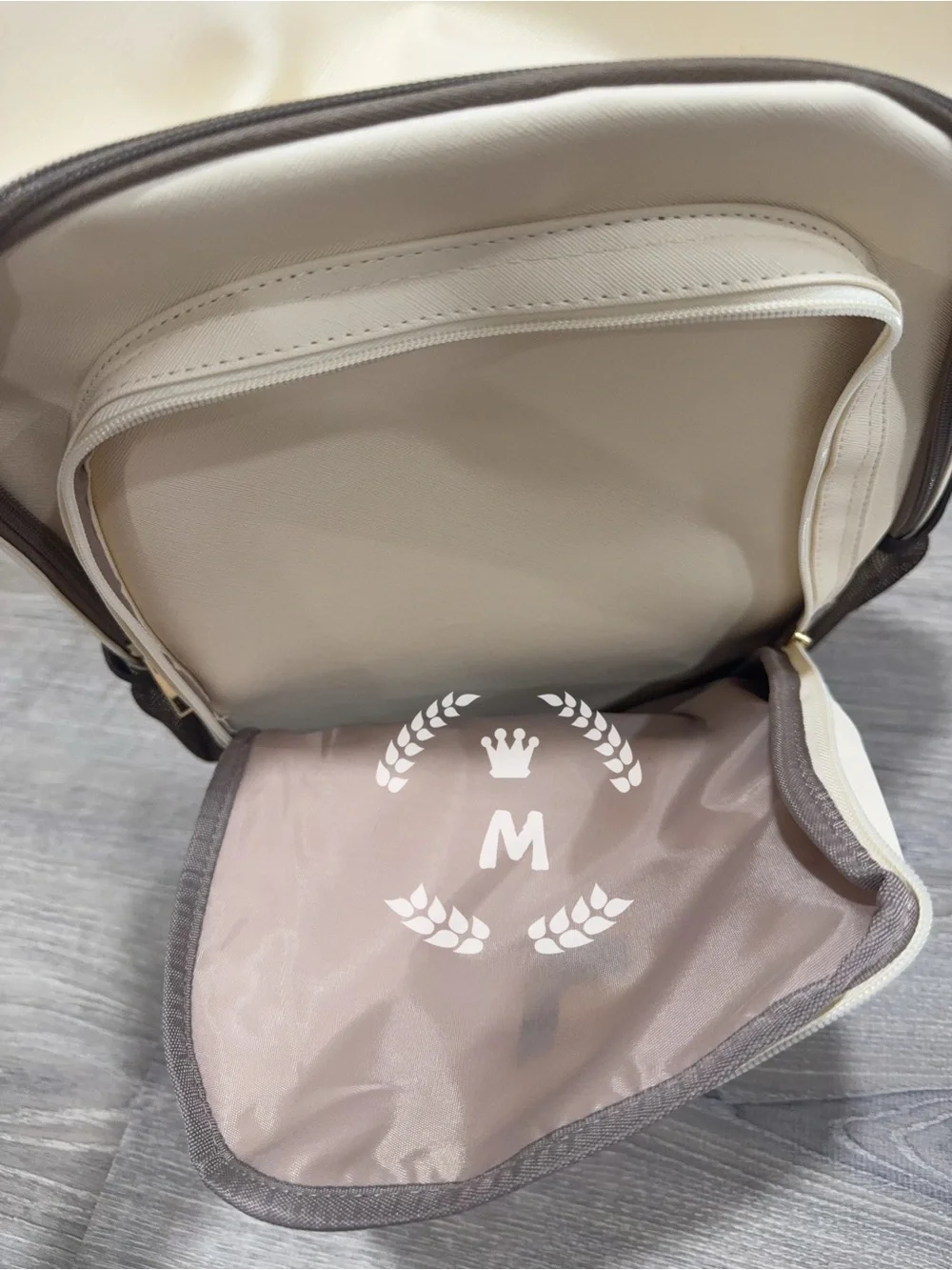 Loulu cream brown